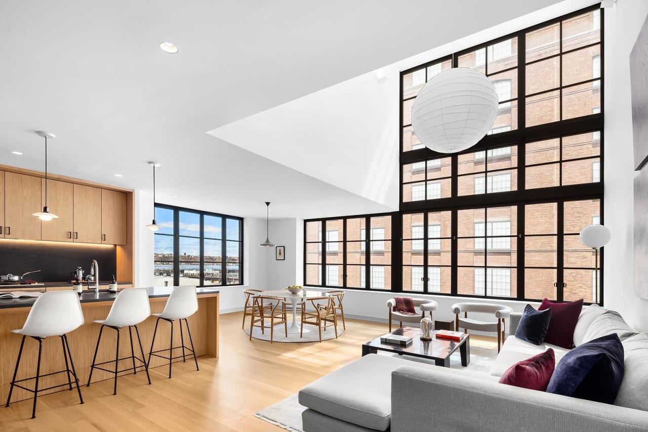 550 West 29th St. Unit: 5-A