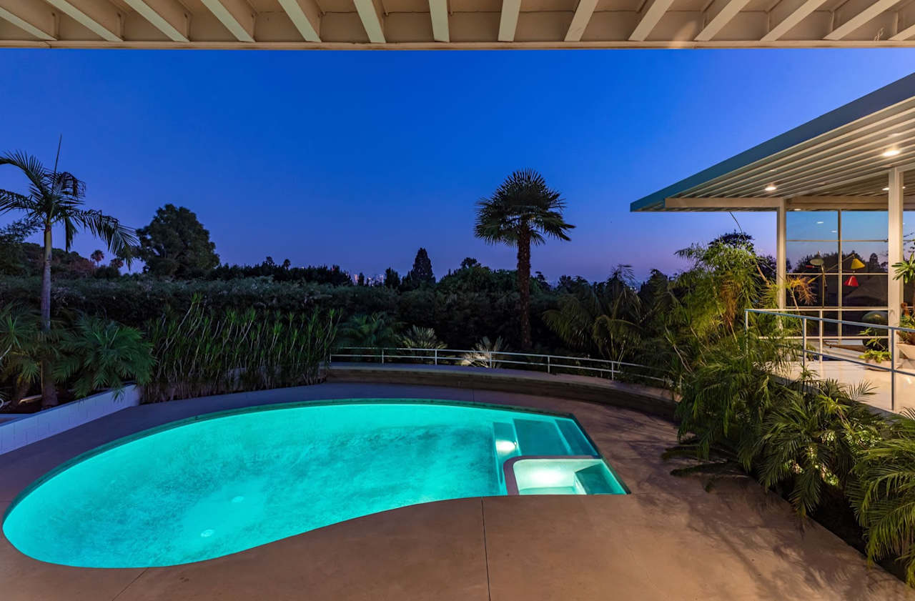 The Steel House :: Neil A. Johnson, AIA