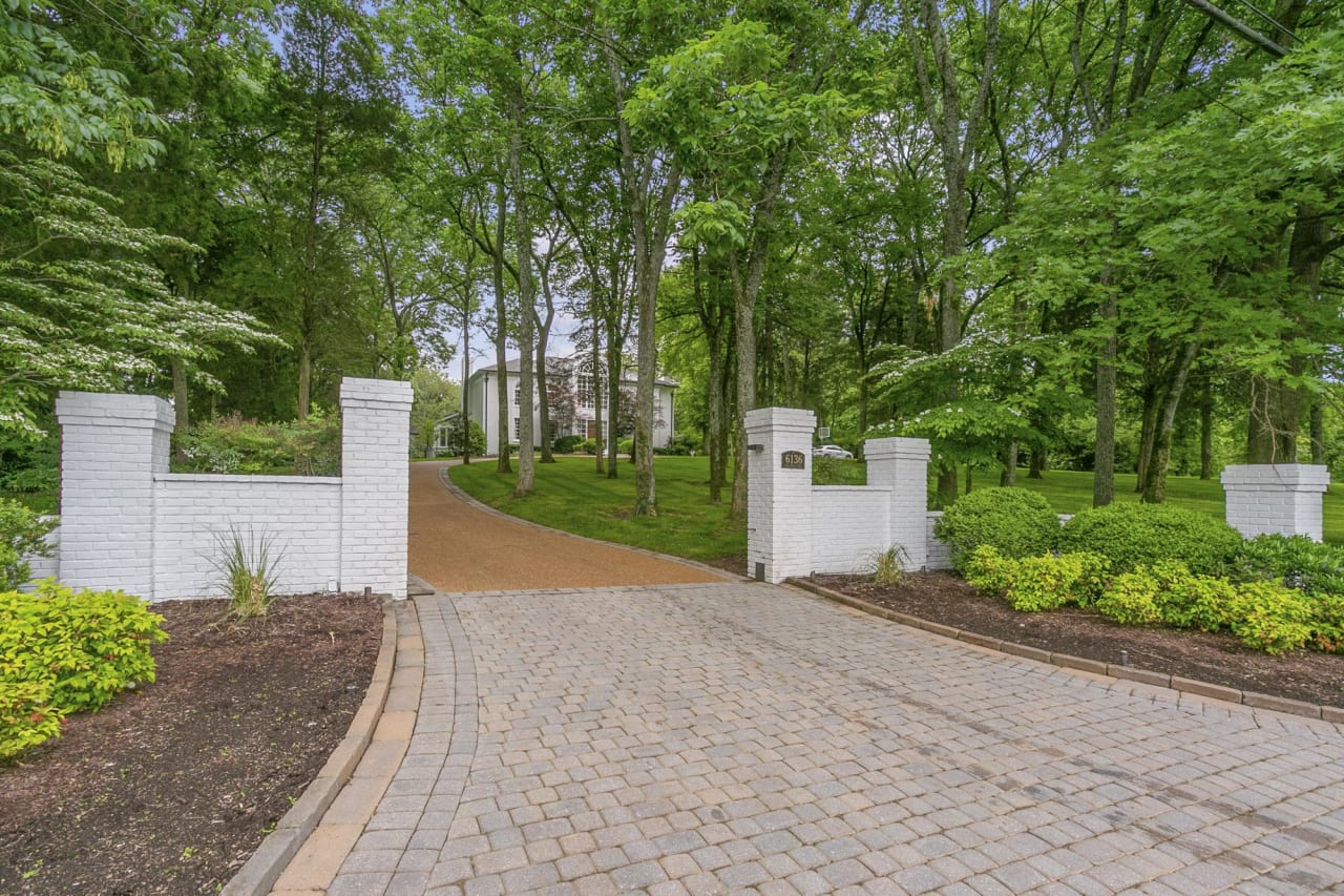 Angela Peach Nashville Real Estate