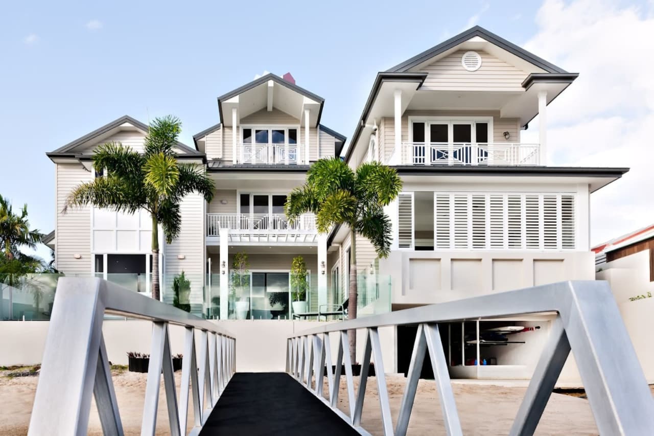 Finding the Perfect Luxury Realtor for Your Beach Home in Longboat Key, Florida