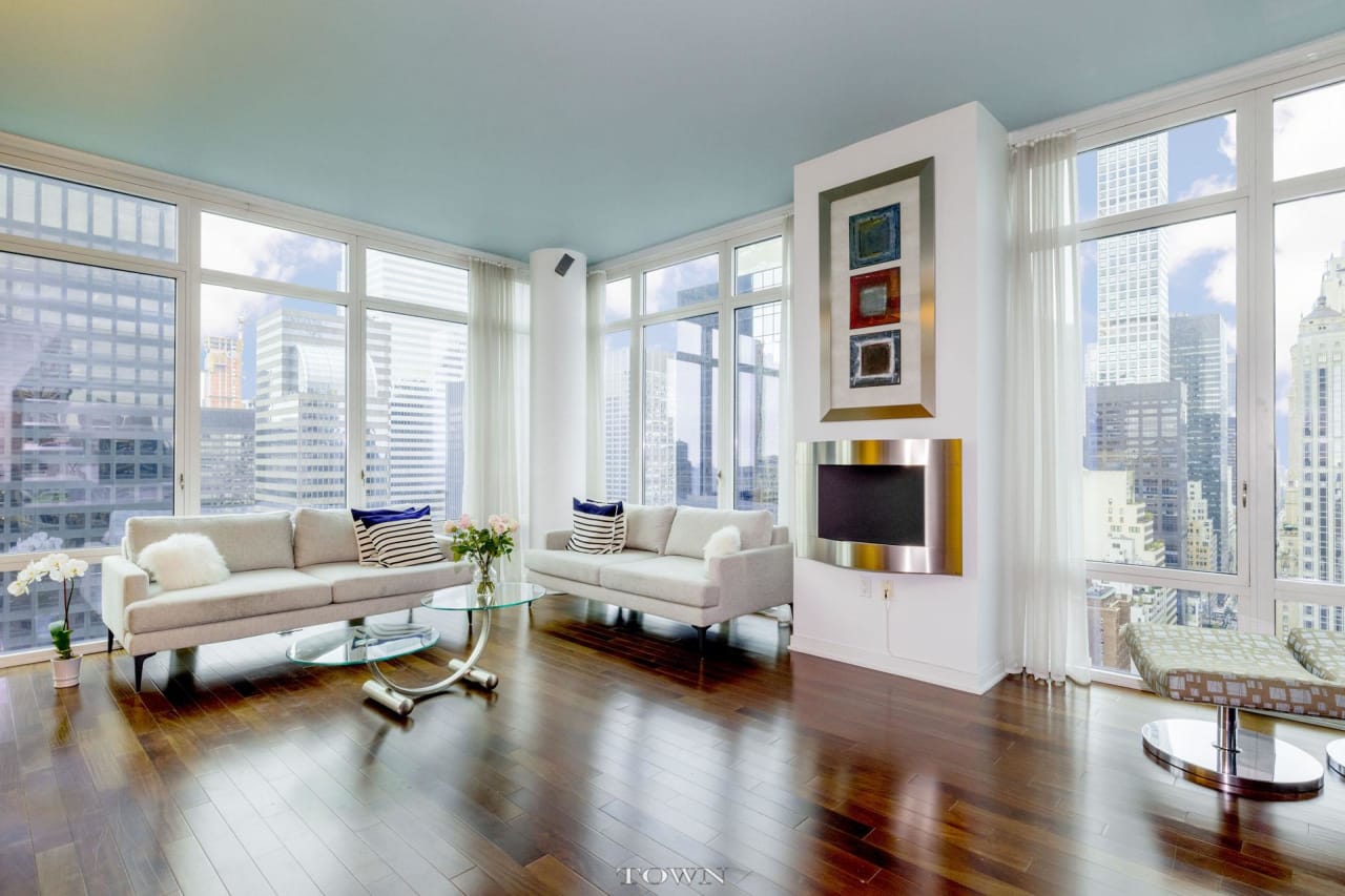 207 E 57th St Unit:32-B