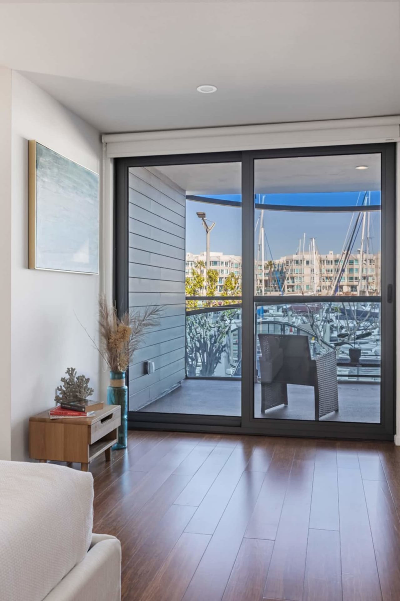 Two Bedroom Apartment with Marina Views