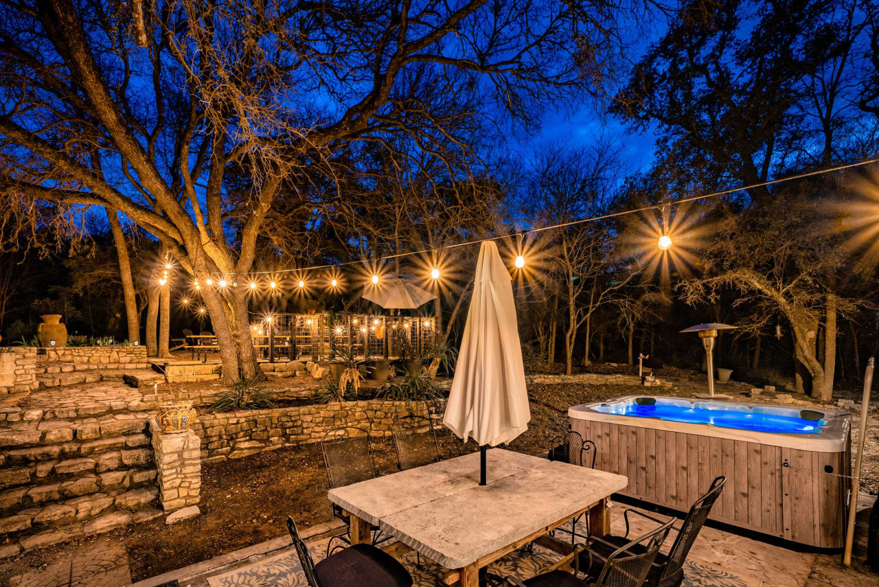 Updated, unrestricted Hillcountry Gem nestled in the Live Oak Trees