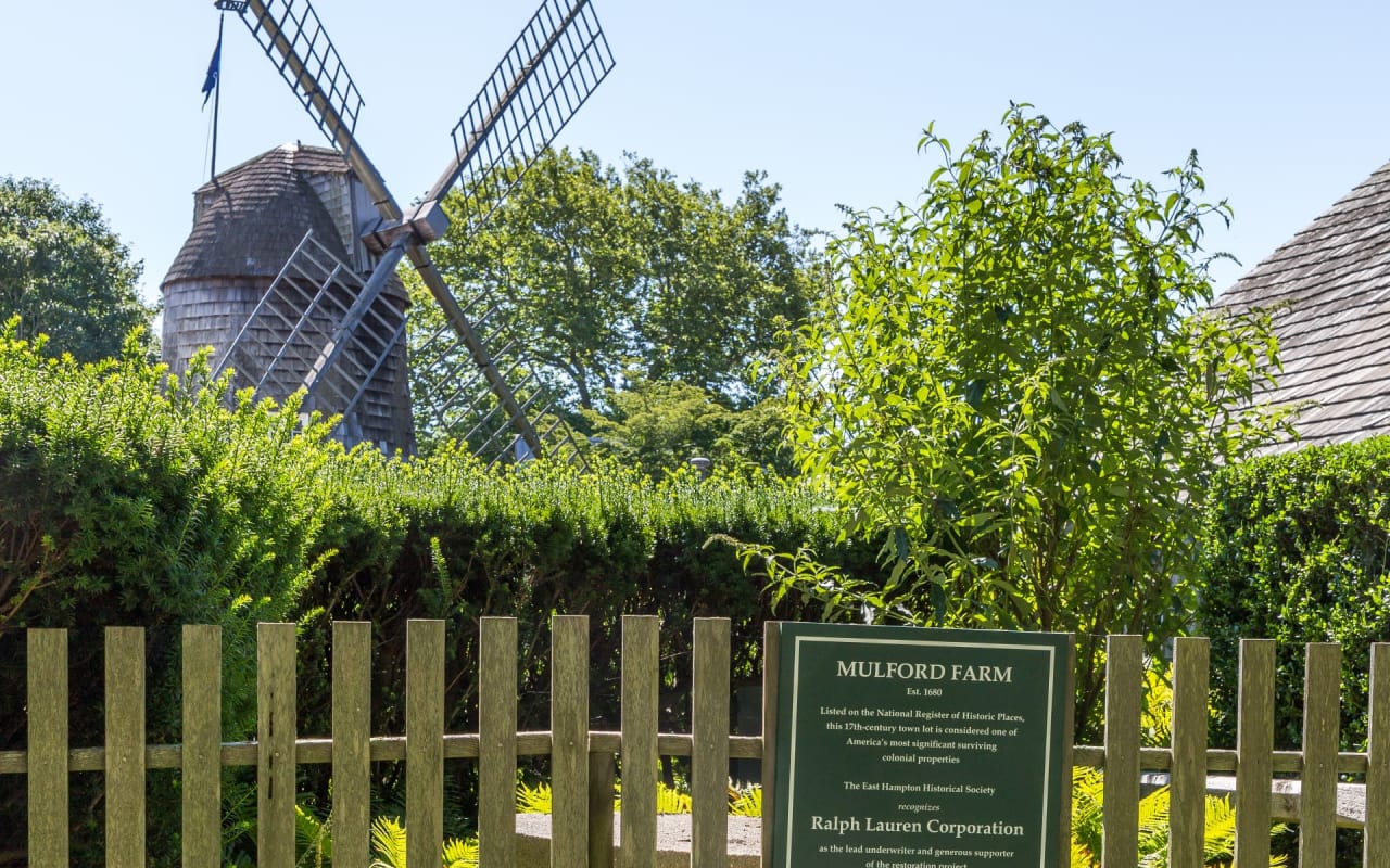 Ralph Lauren and EH Historical Society to Restore Hedges Barn