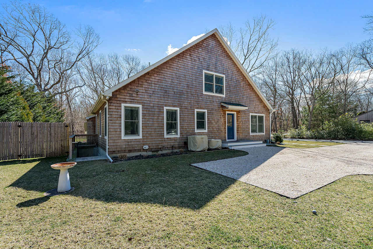 New construction, beach vibe, parking Michael Petersohn East