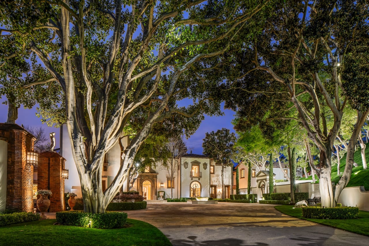 30 Beverly Park Ter, Beverly Hills, CA, 90210