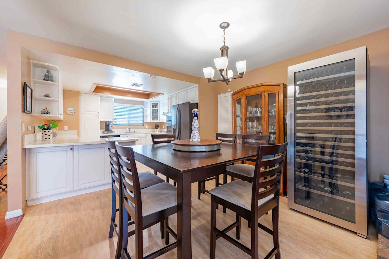 6700 Aqueduct Ave Midvale Estates l Van Nuys