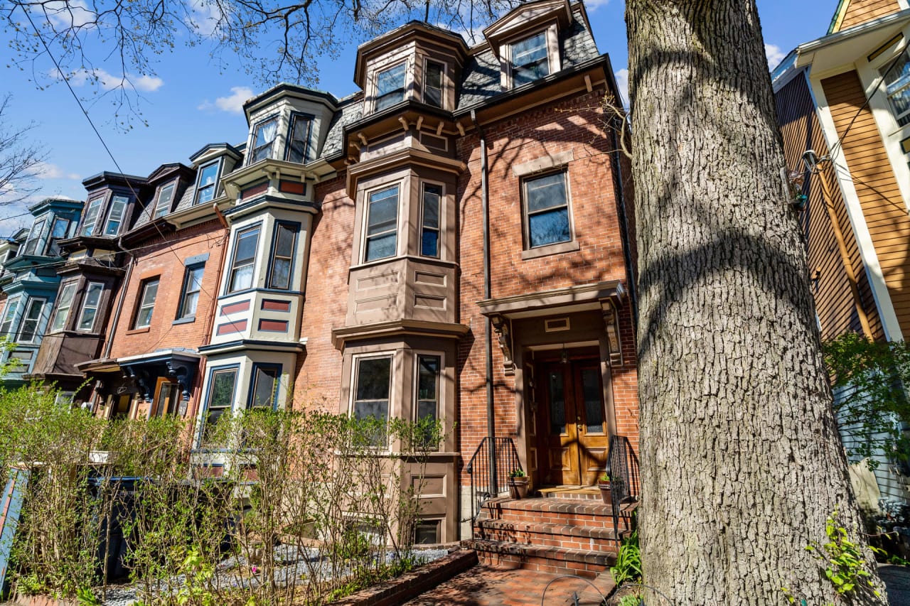 50 Sheridan Street, Unit 1, Jamaica Plain The Muncey Group