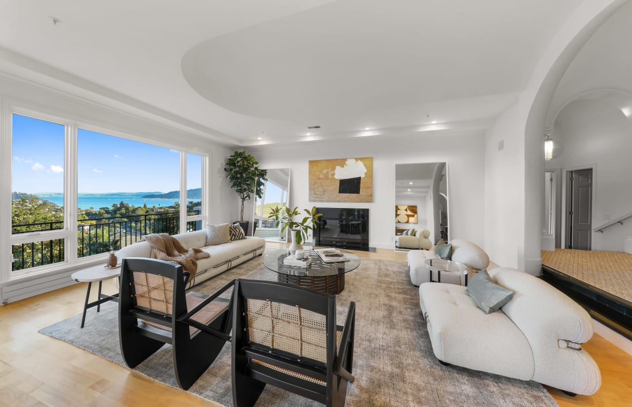 Luxury Tiburon View Home