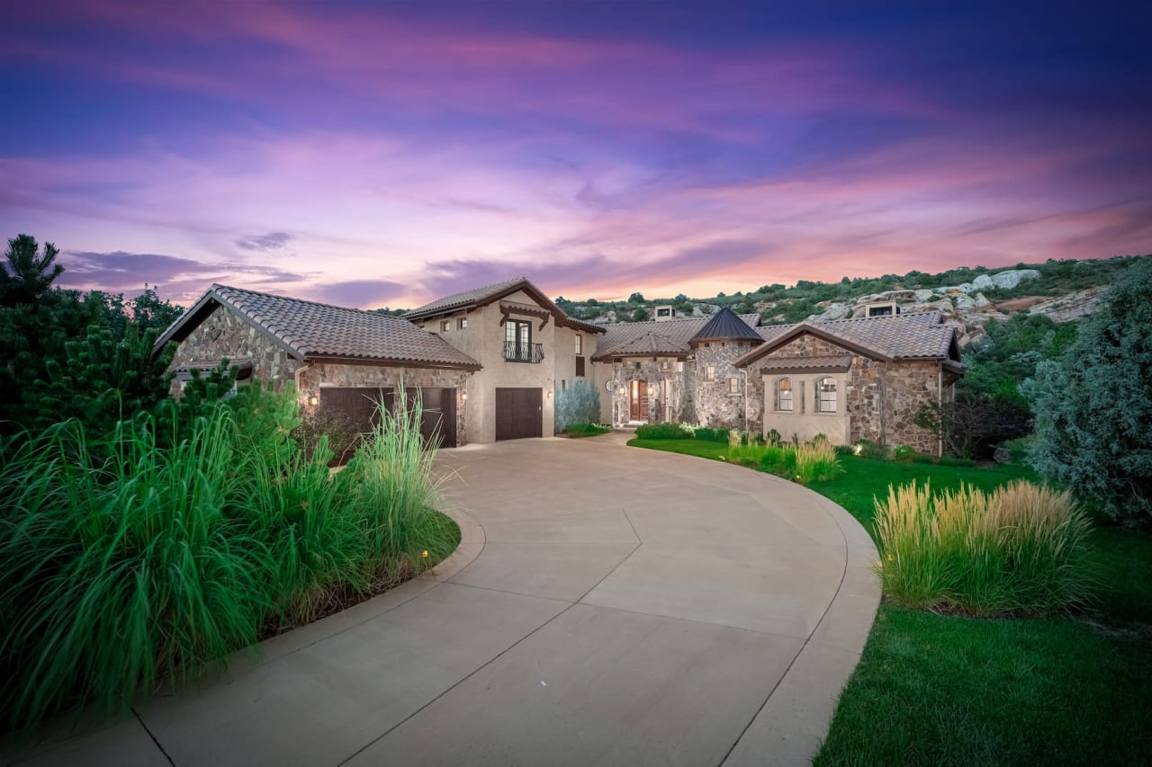 Ravenna Homes Littleton, Colorado Luxury Golf Homes for Sale Club