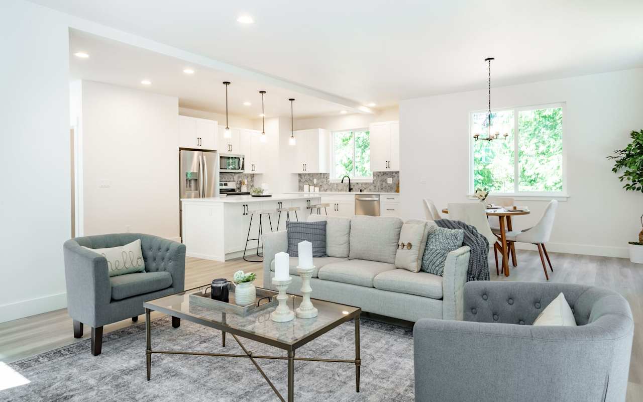 RE/MAX Jane Denham Real Estate Group Comox Valley Agents