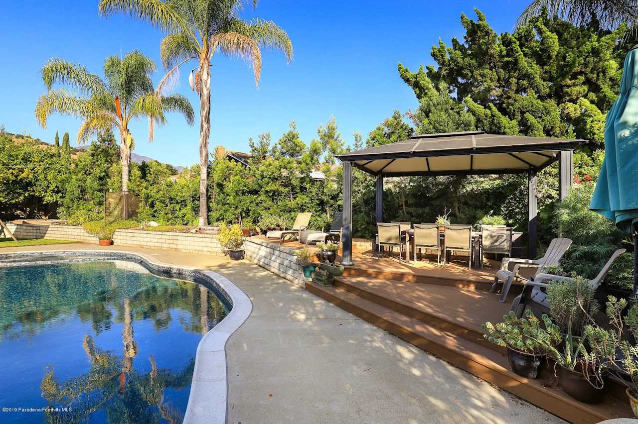 2412 San Fernando Ct