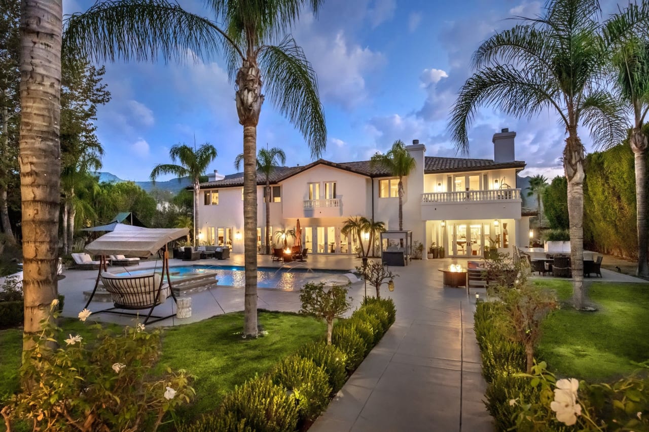 Featured Listing: Exquisite Luxury in Abercrombie Ranch Estates, 25043 Abercrombie Lane, Calabasas, CA