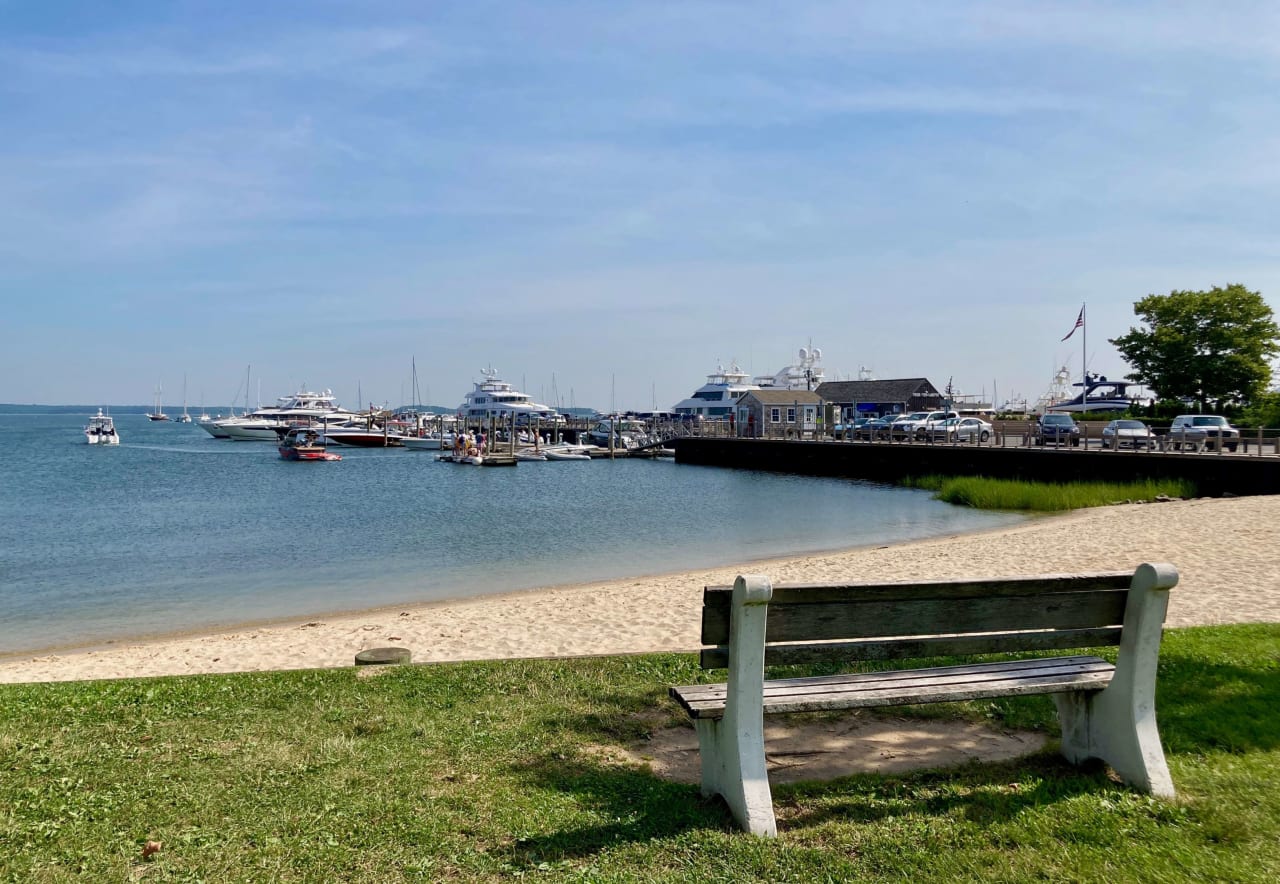 Bidding War Over $17 Million Gated Hamptons Beach Estate Highlights Fierce Luxury Market
