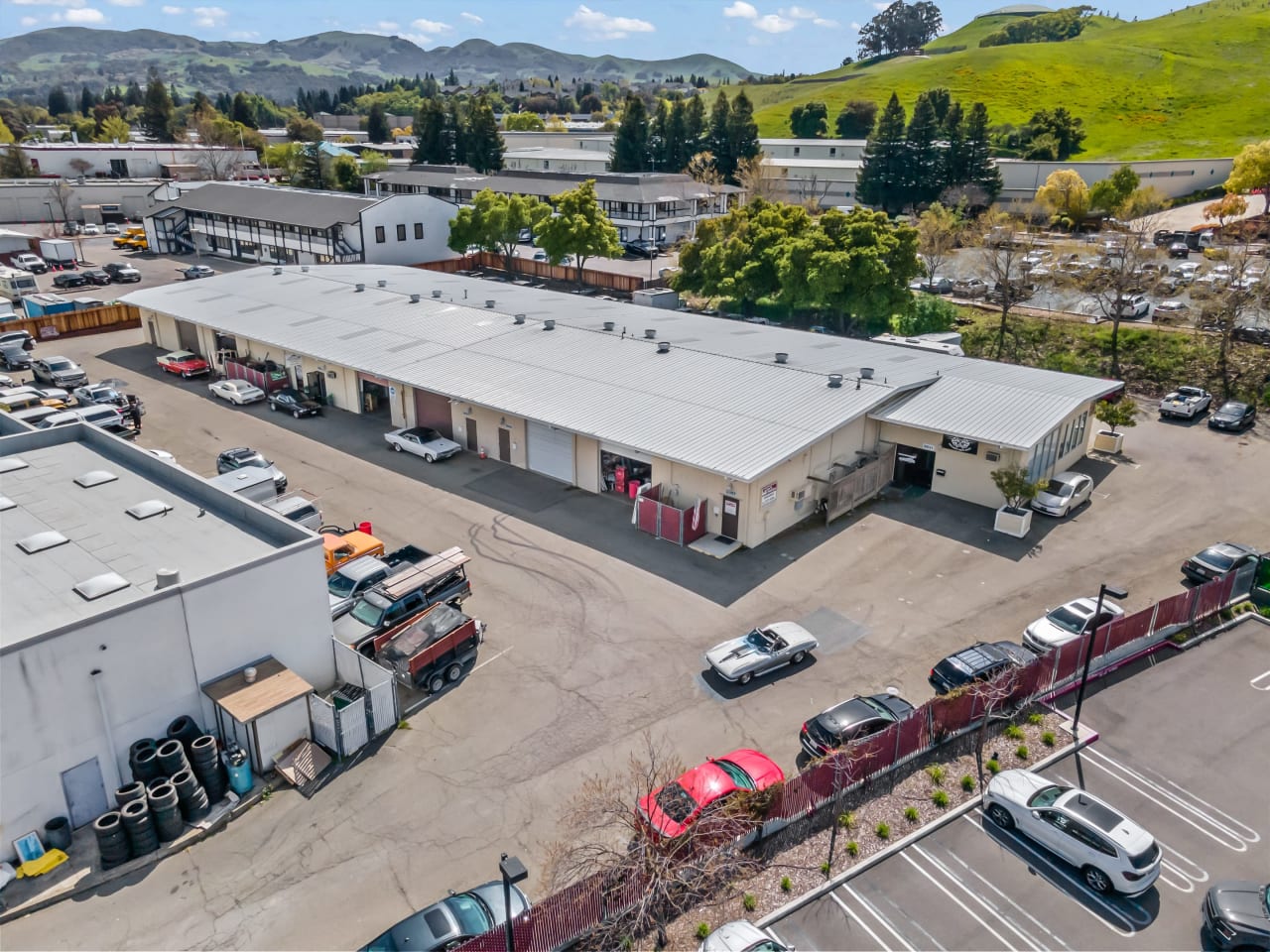 18,000 SF Industrial Auto Value Add Opportunity