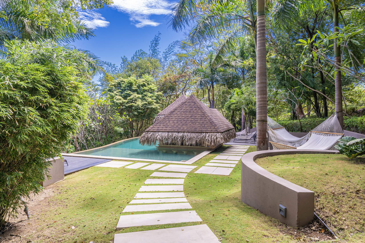 Casa Escondida ~ Tranquil Luxury close to Tamarindo