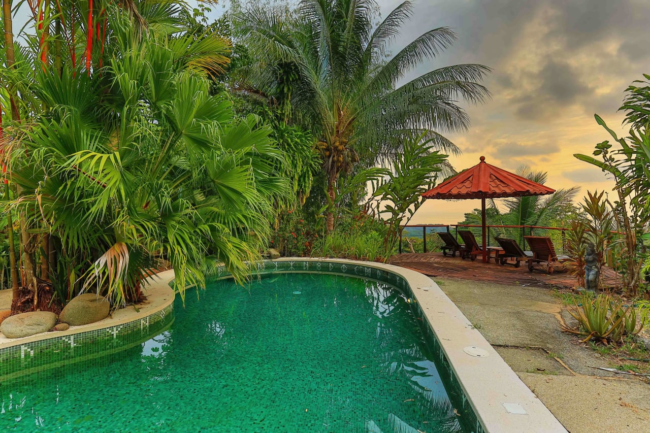 Ocean and Sunset View Home and Guest House near Dominical – 6.3 Acres