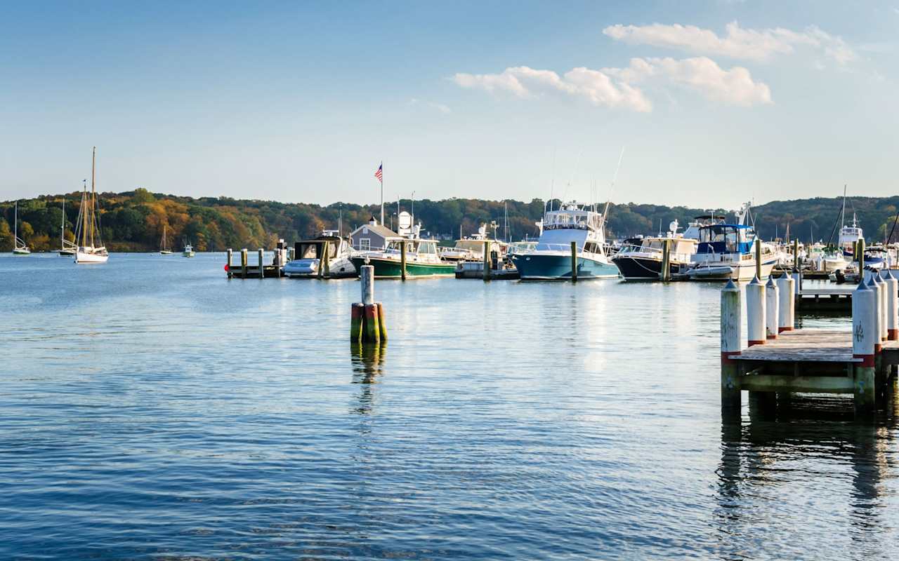 New England Land Greenwich CT Real Estate, Greenwich Homes