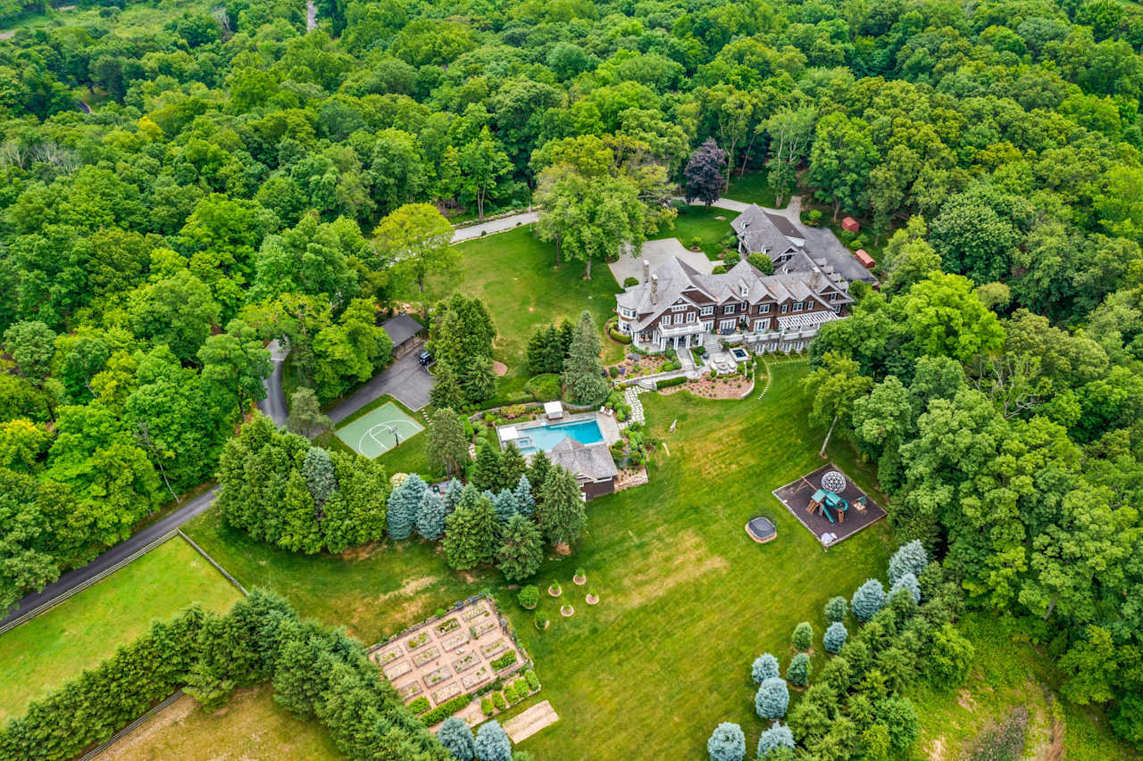 Featured Properties Ginnel Real Estate