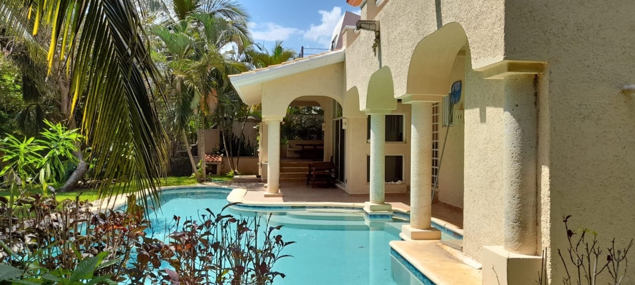 House for Sale  in Puerto Aventuras Great Opportunity