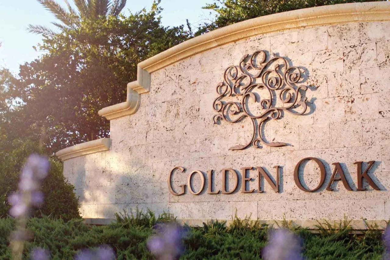 Vacation Homes for Disney Lovers in Golden Oak