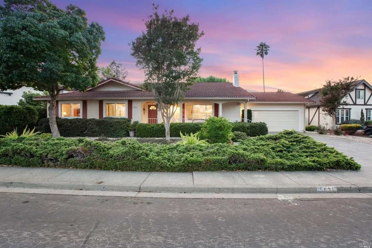 Rhonda Alderman Santa Rosa Real Estate Agent