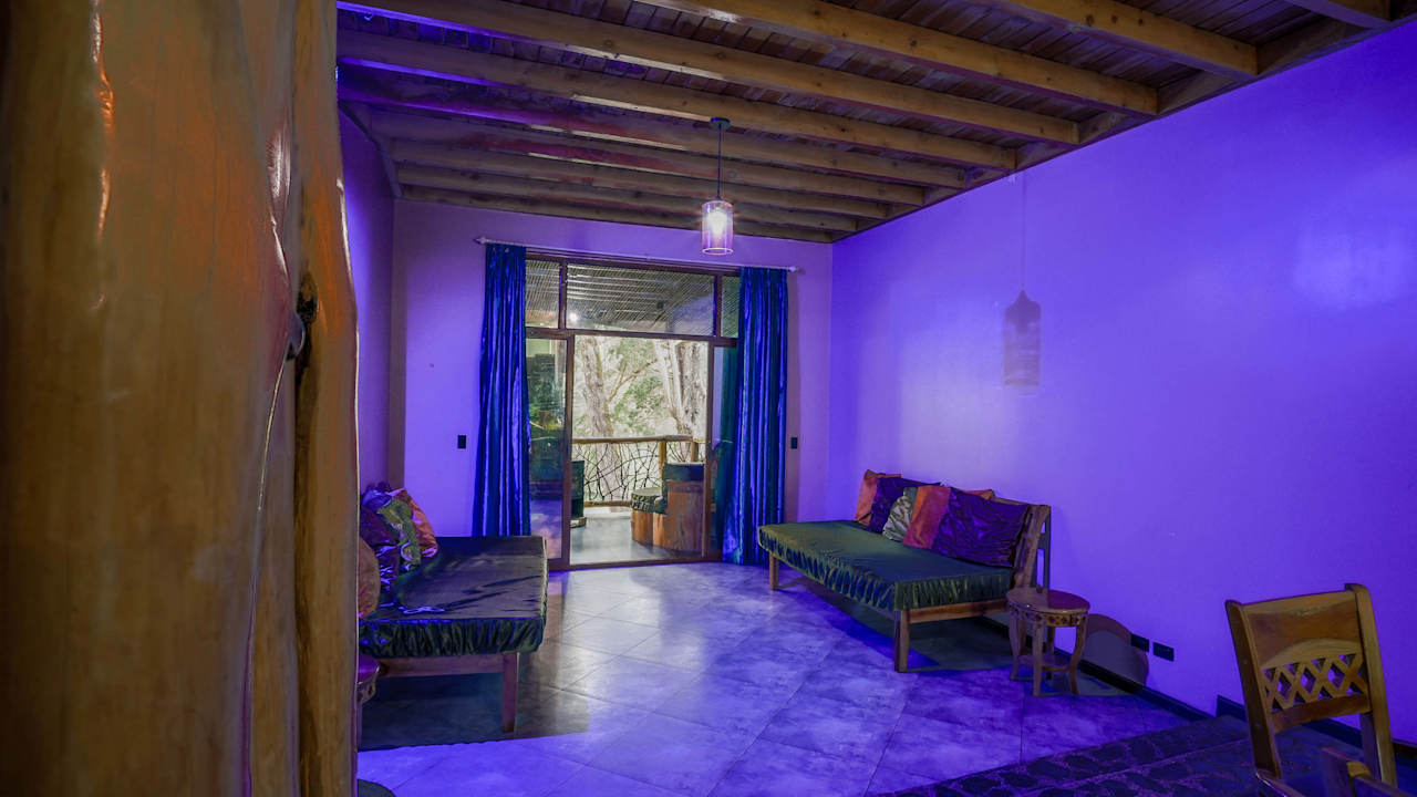 El Castillo B&B | This current investment is operating a profitable business model!