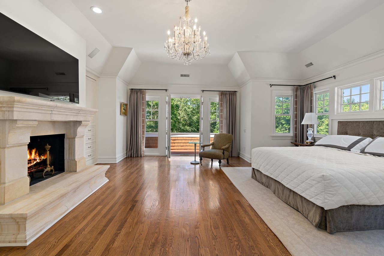 6 Hallock Place, Armonk NY offered for sale with Brian Milton of