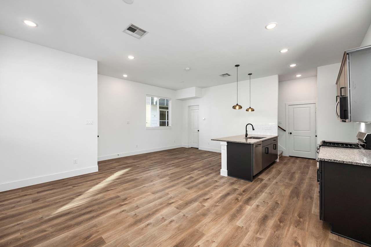 Commons at West Tidwell North Houston Townhomes Oracle City Homes