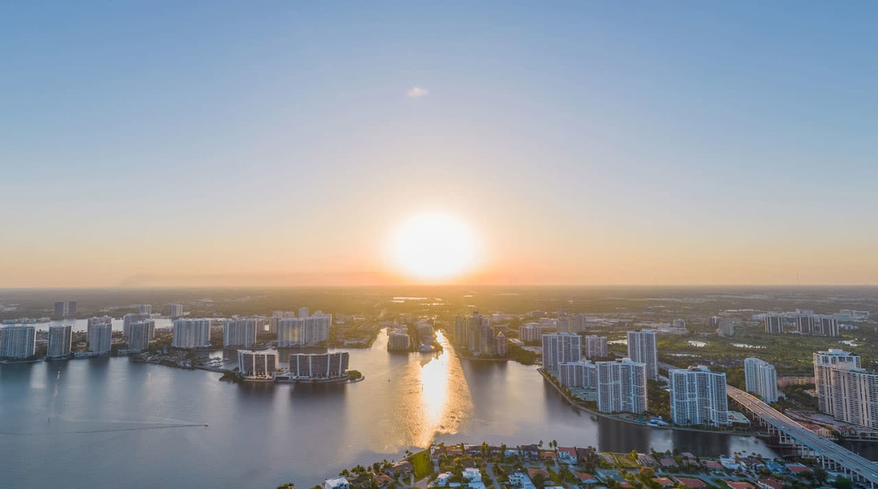 St. Regis Residences, Sunny Isles Beach