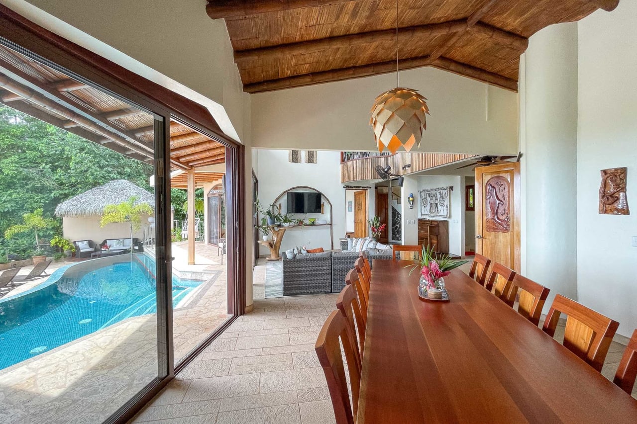 VILLA TUCAN TANGO: TROPICAL LUXURY HOME IN GATED COMMUNITY ABOVE DOMINICALITO