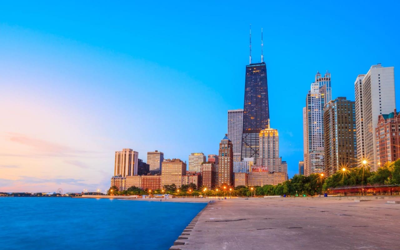 7 Family-Friendly Activities & Things To Do in Gold Coast, Chicago