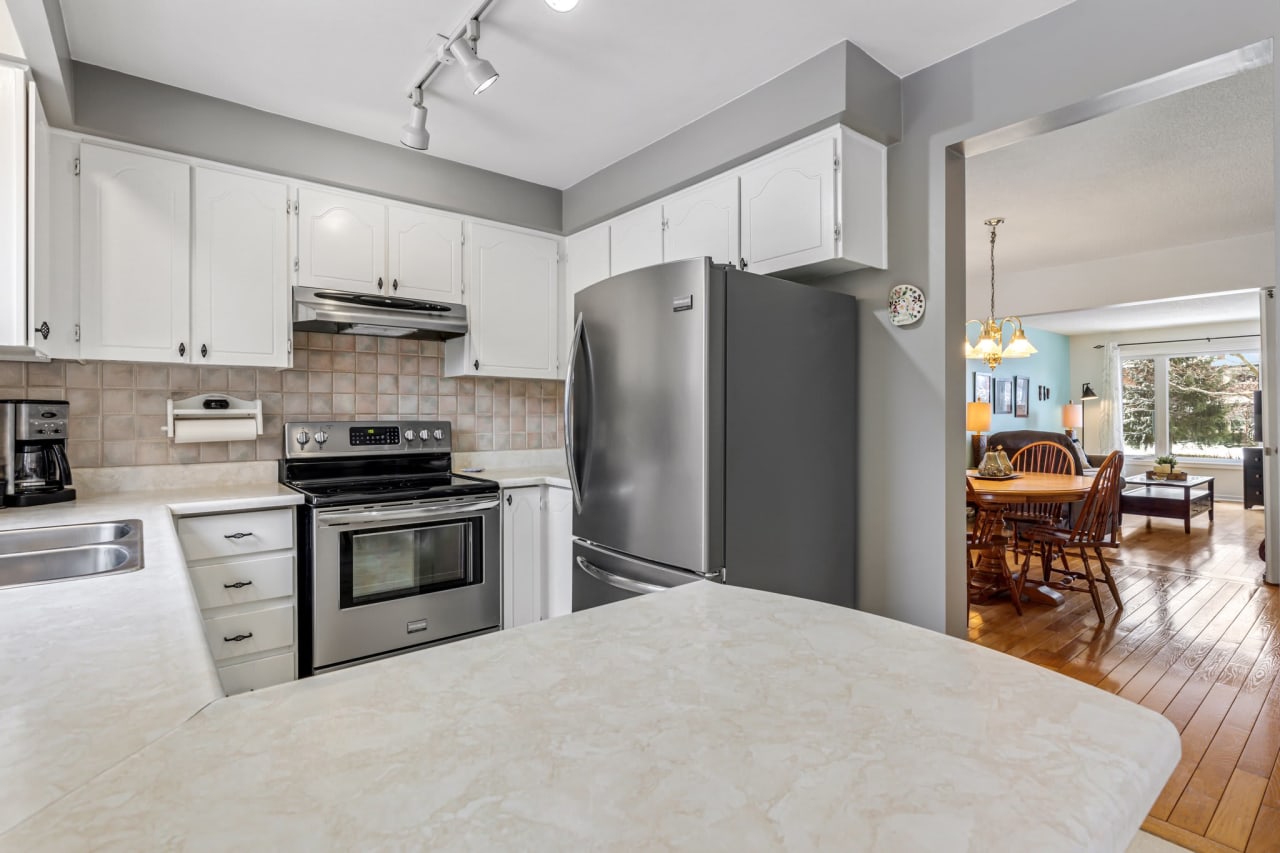 321 Dorchester Street Newmarket Toombs Team Real Estate Group The