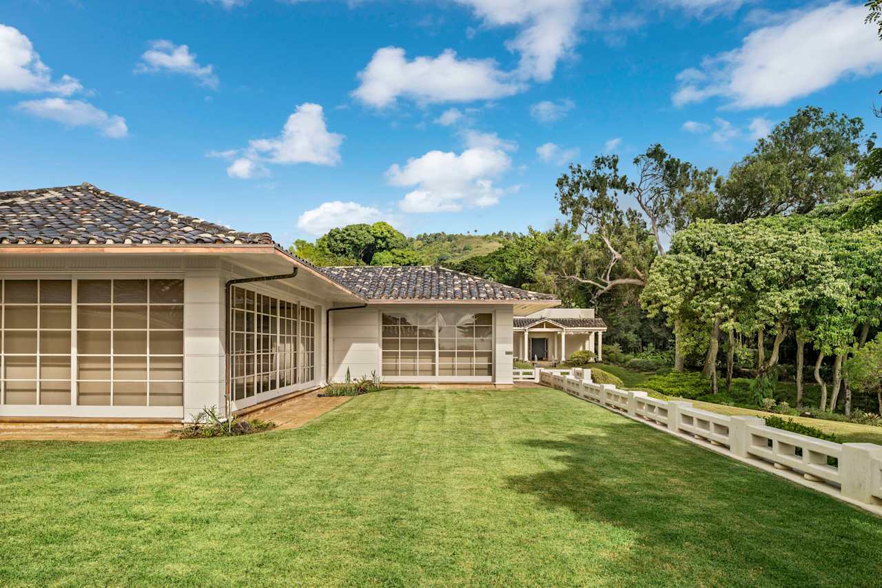 2411 Makiki Heights Drive