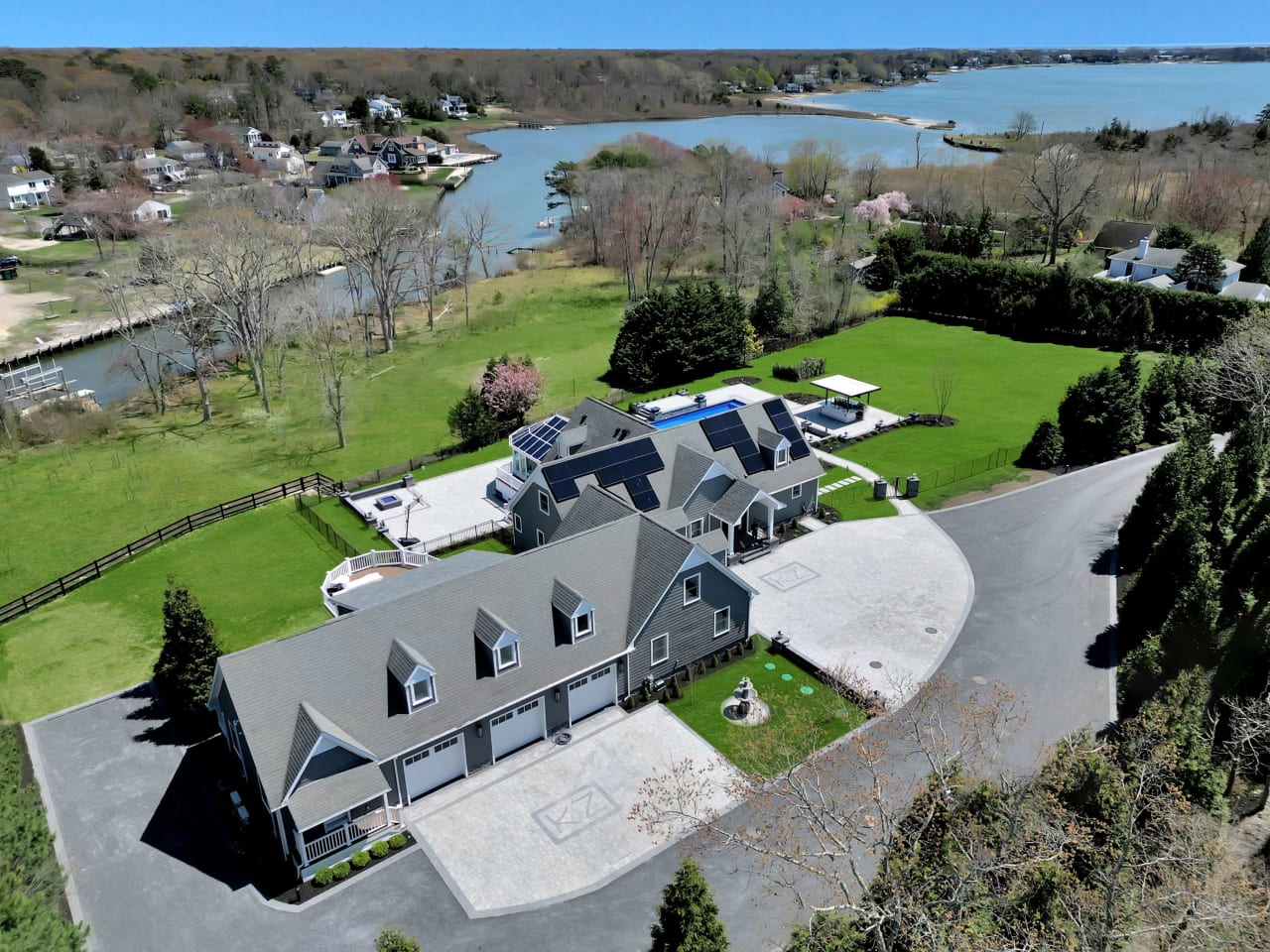 Hampton Bays Waterfront Properties