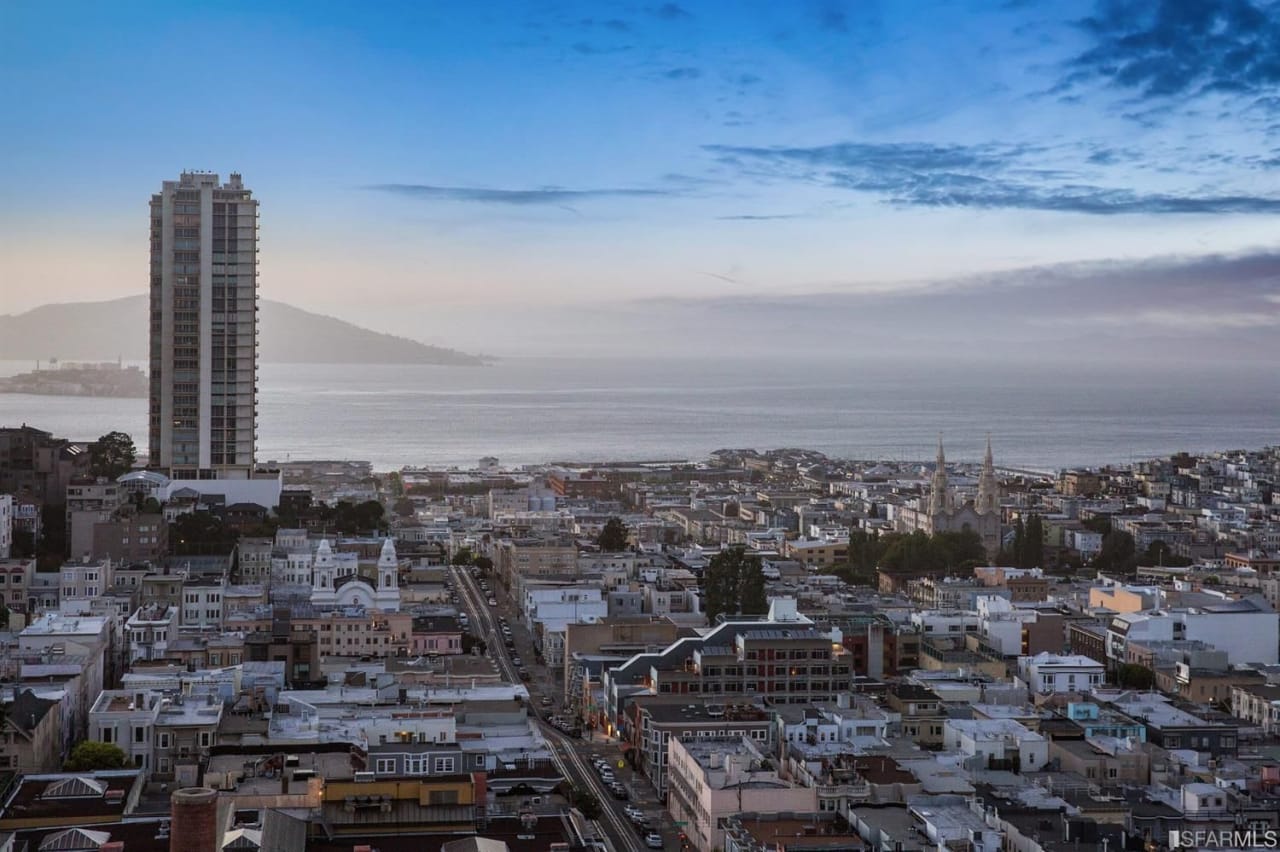 Iconic, Rarely Available Nob Hill Penthouse