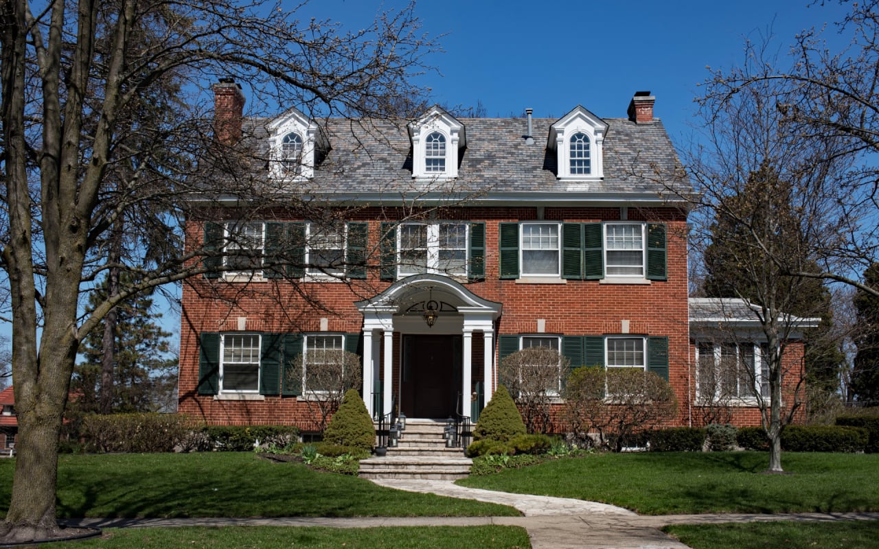 Port & Bay Real Estate Co. Milwaukee Real Estate Agent