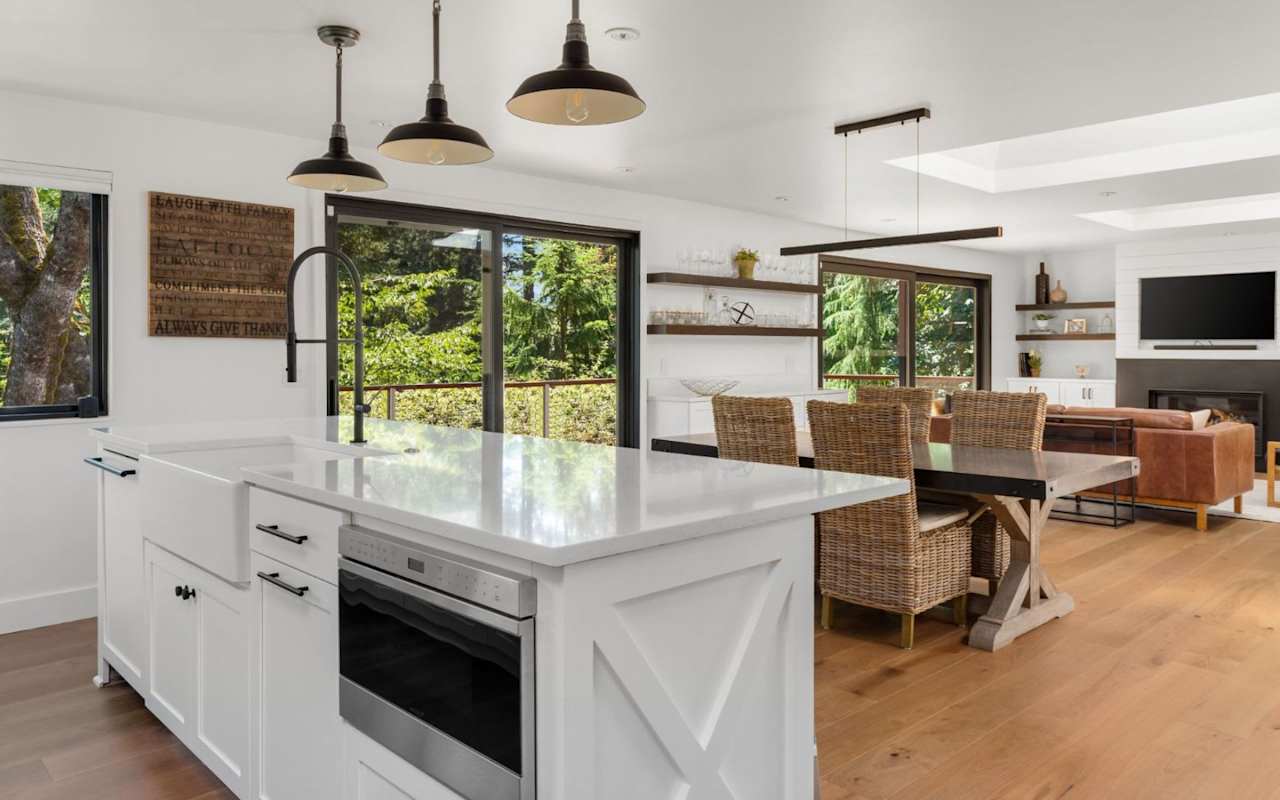 Baker Realty of Lenoir, Inc. Lenoir, NC Real Estate Agents