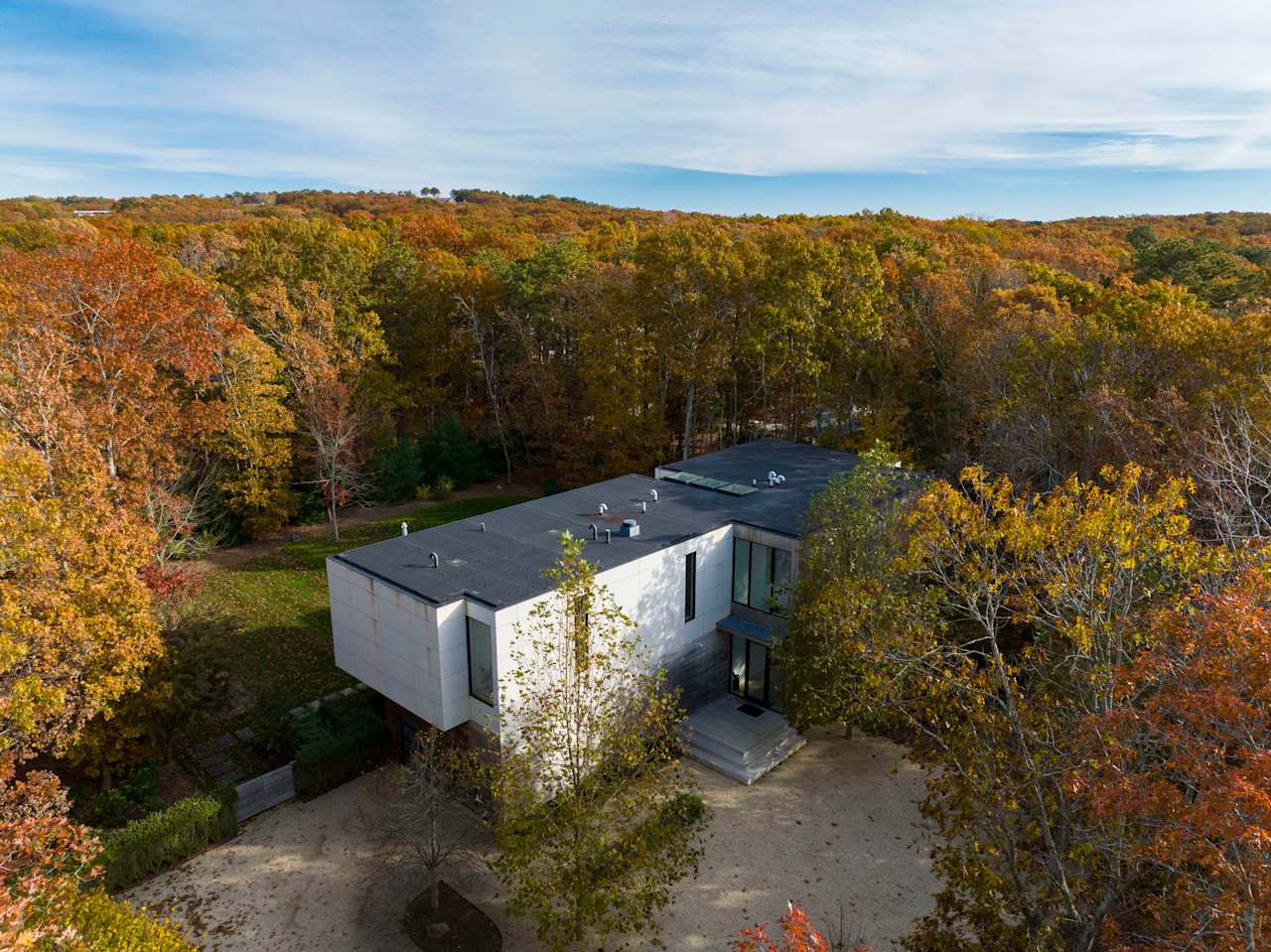 460 WATER MILL TOWD ROAD