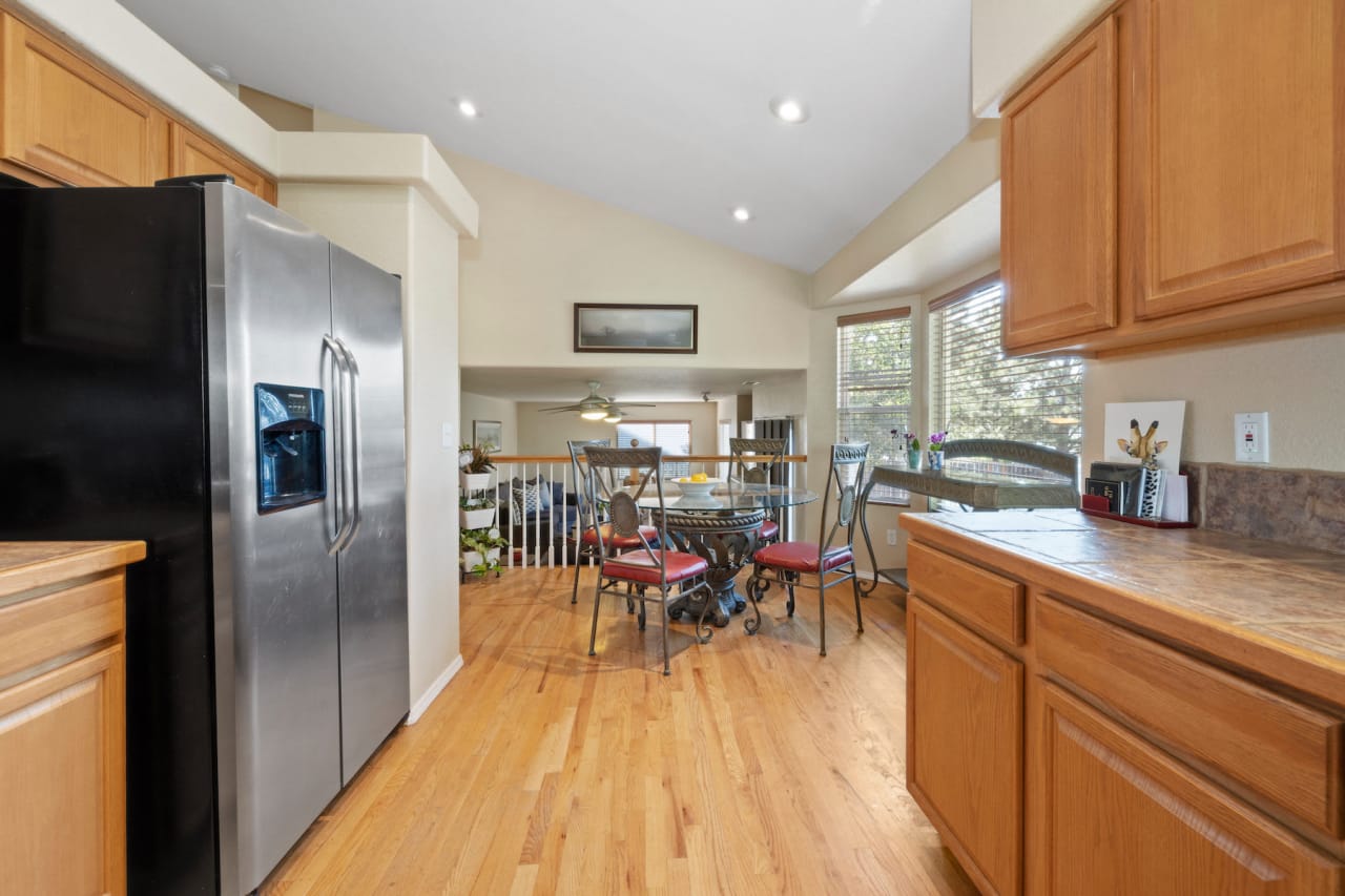 2235 Shoshone Valley Trail Jessica Northrop Group, Compass Real