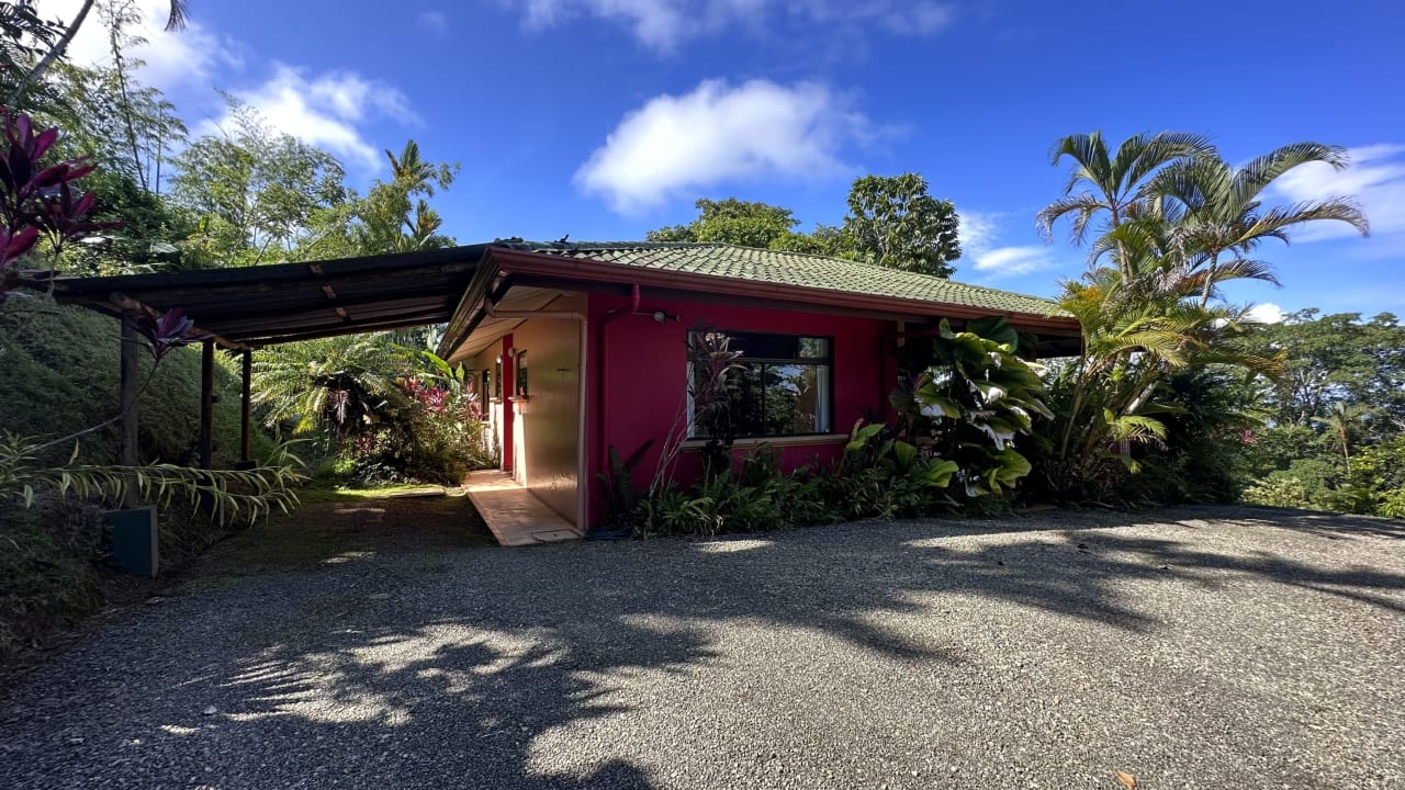 Escaleras, Dominical Ocean View Home 0.7 acre with Massive Studio Rancho