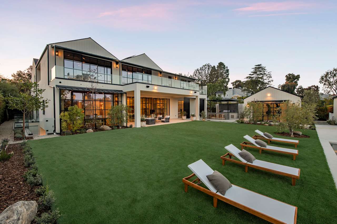 538 Chautauqua Boulevard