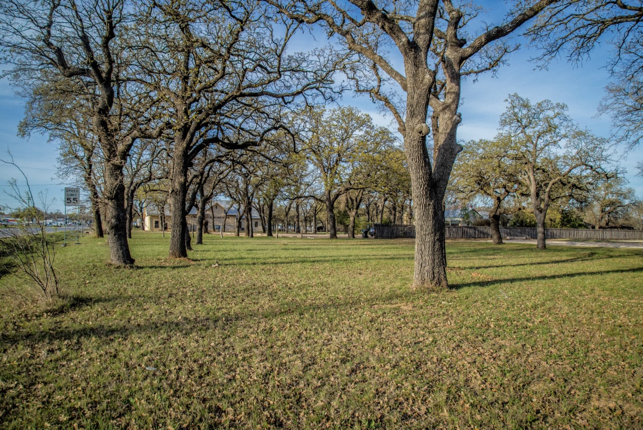 Hwy 87 Commercial Lot 