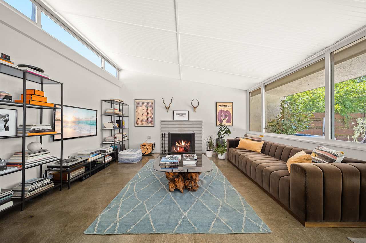 MidCentury Modern Architecture by Gregory Ain Located on Highview