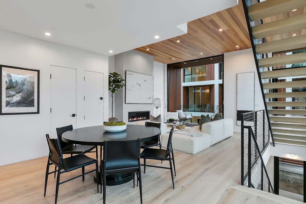 Windsor Row Townhomes