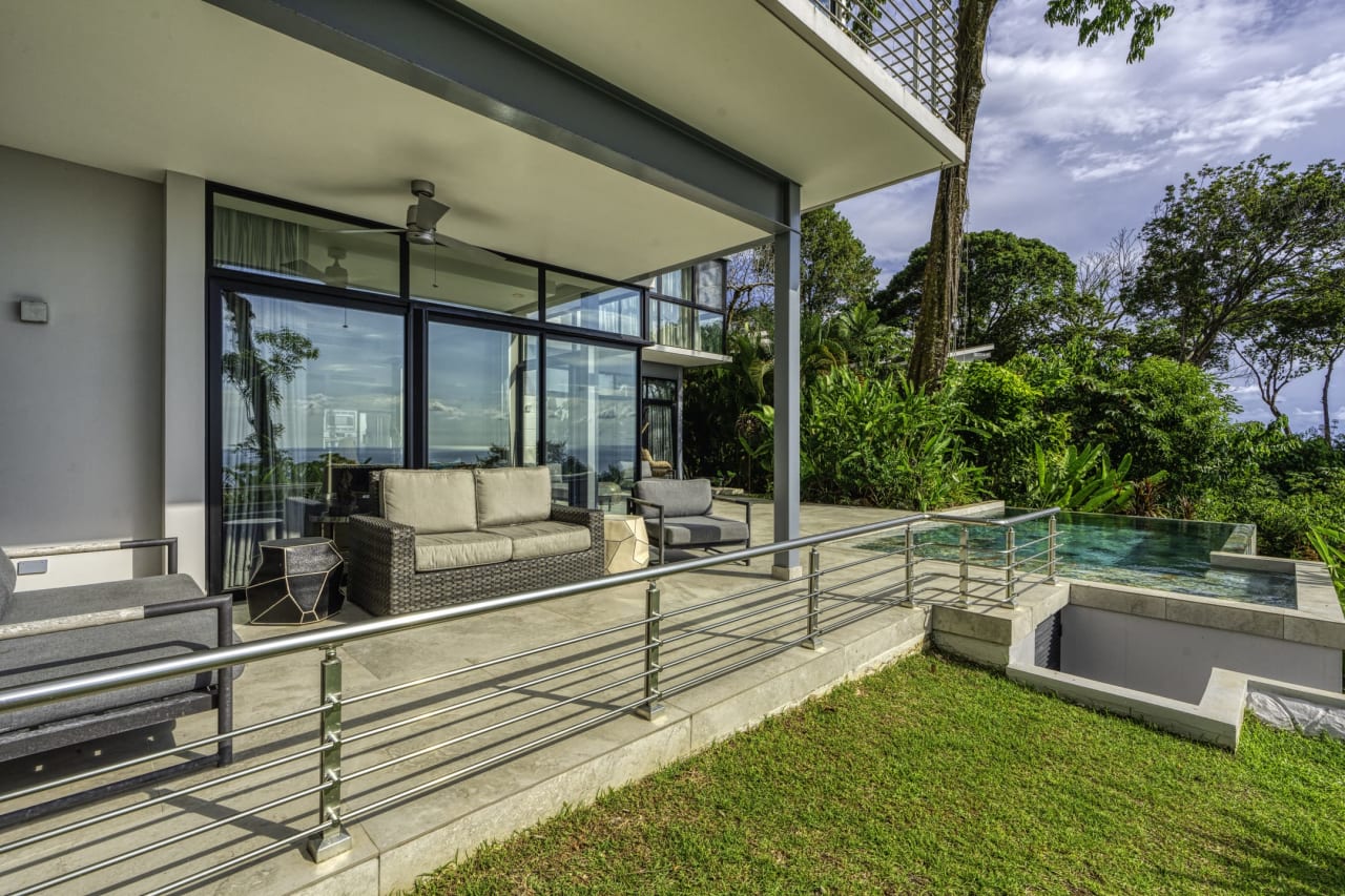 Luxurious Ocean View Villa at Terrazas de San Martin