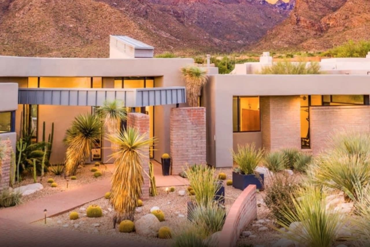 Experience Pima Canyon Estates’ Striking Examples of Desert Modern