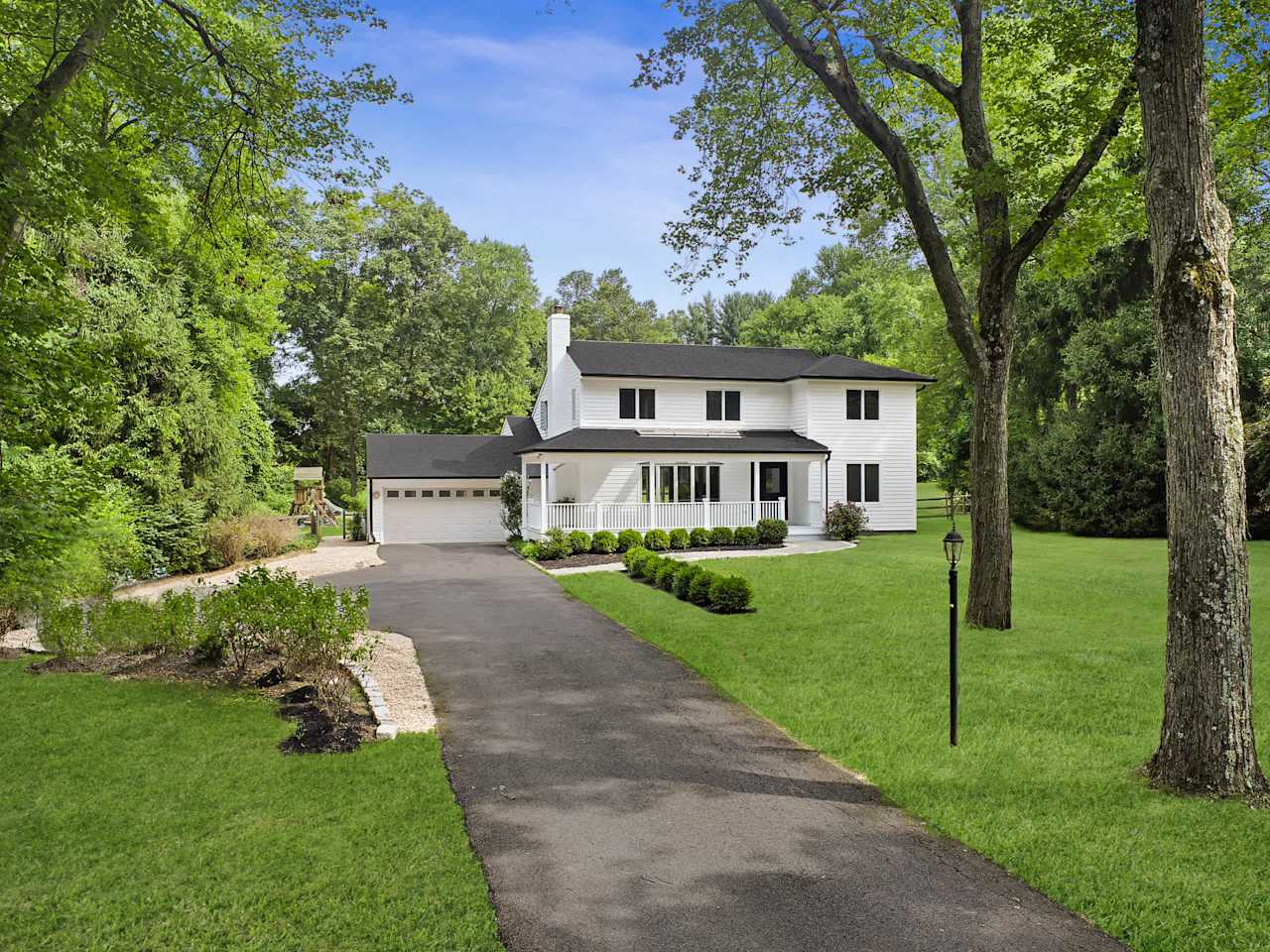 10 Seymour Place East, Armonk NY