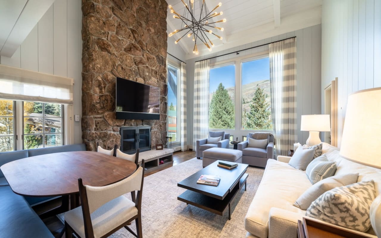 The Lodge at Vail Condominiums #332