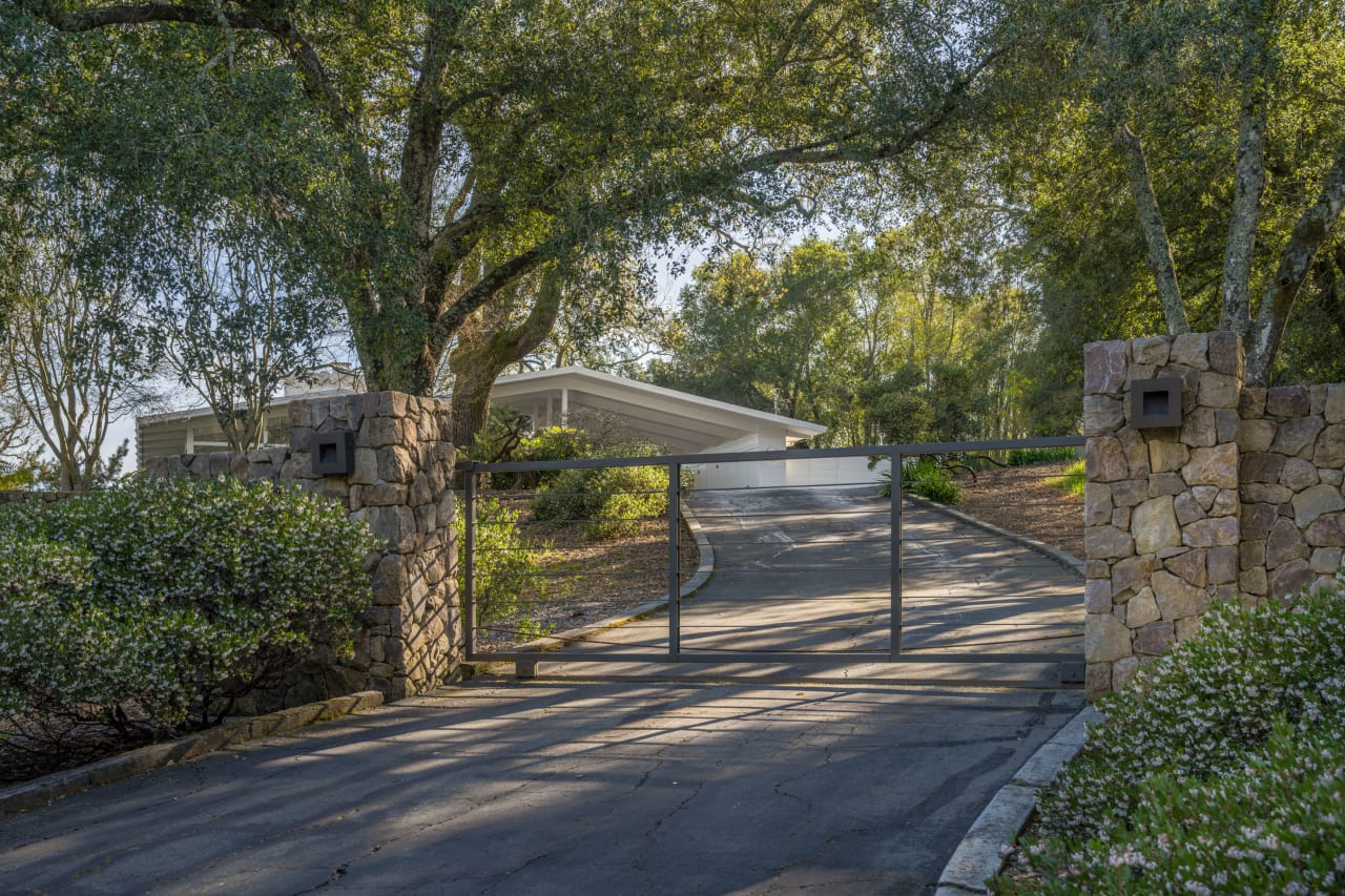 Mid-Century Modern in Sonoma